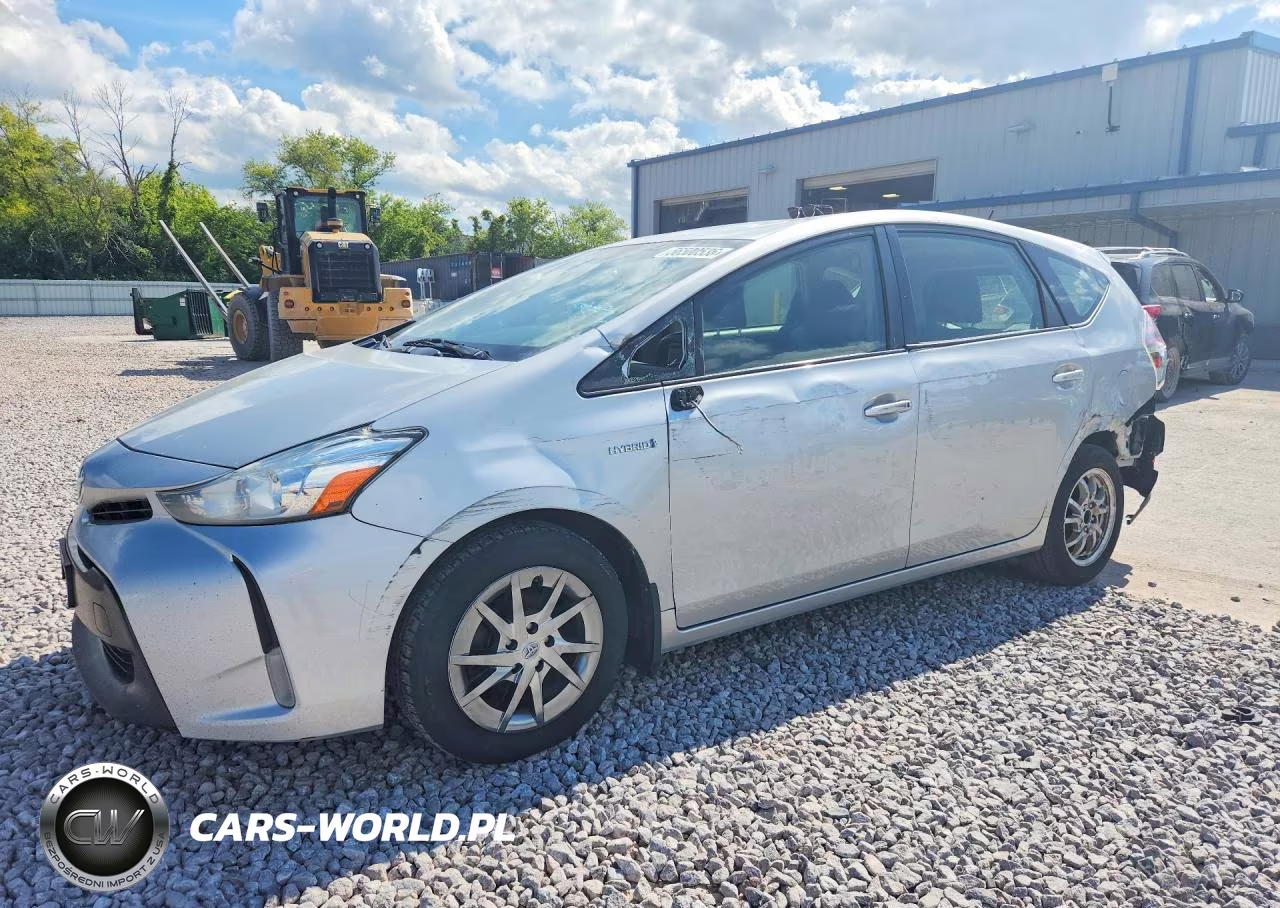 2017 Toyota Prius V Three – zdjęcie 1 z 12