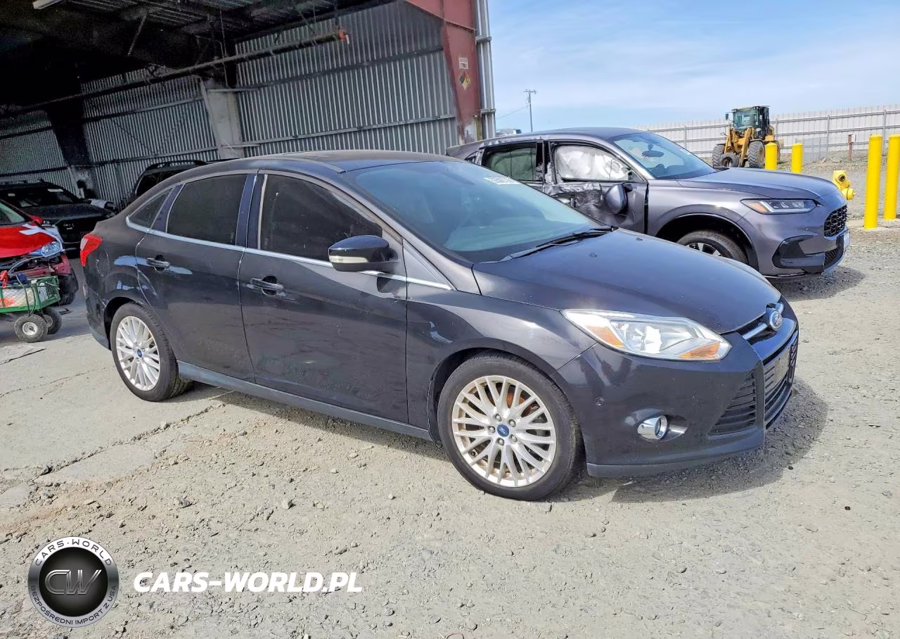 2012 Ford Focus Sel VIN:1FAHP3H22CL131283 - 4