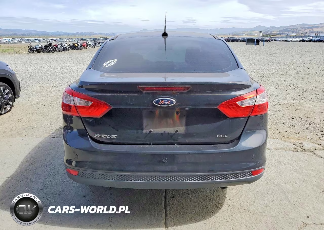 2012 Ford Focus Sel VIN:1FAHP3H22CL131283 - 6