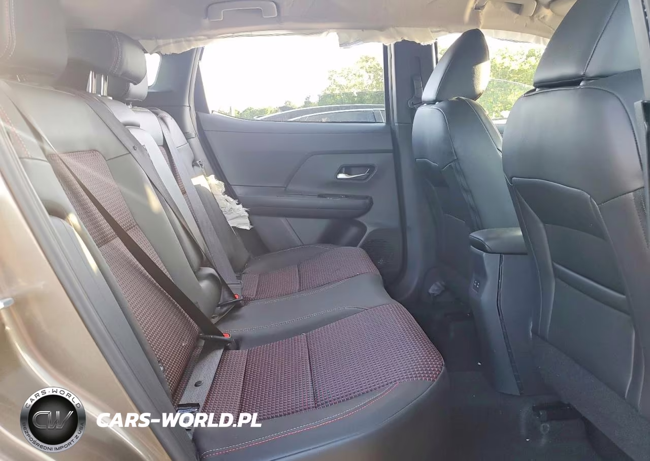 2026 Nissan Kicks Sr VIN:3N8AP6DB4TL398873 - 11