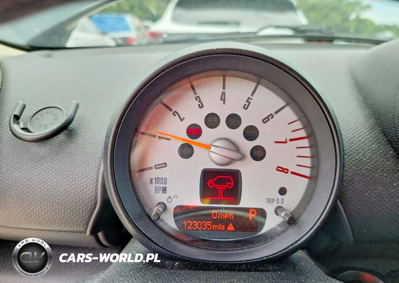 2014 Mini Cooper Countryman VIN:WMWZB3C5XEWR36767 - 9
