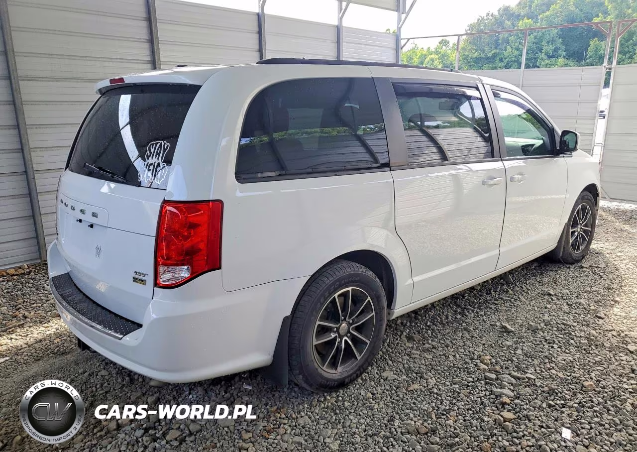 2019 Dodge Grand Caravan Gt VIN:2C4RDGEG4KR647956 - 3