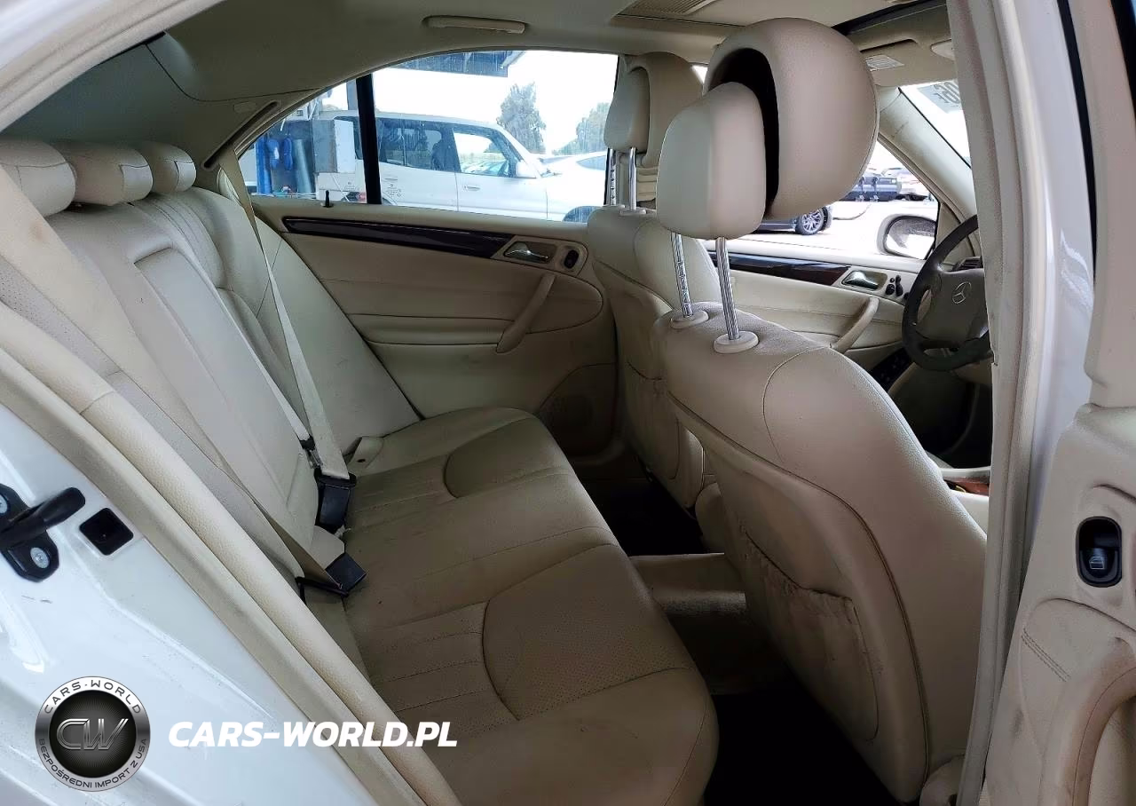 2007 Mercedes-Benz C 280 4Matic VIN:WDBRF92H27F898135 - 10