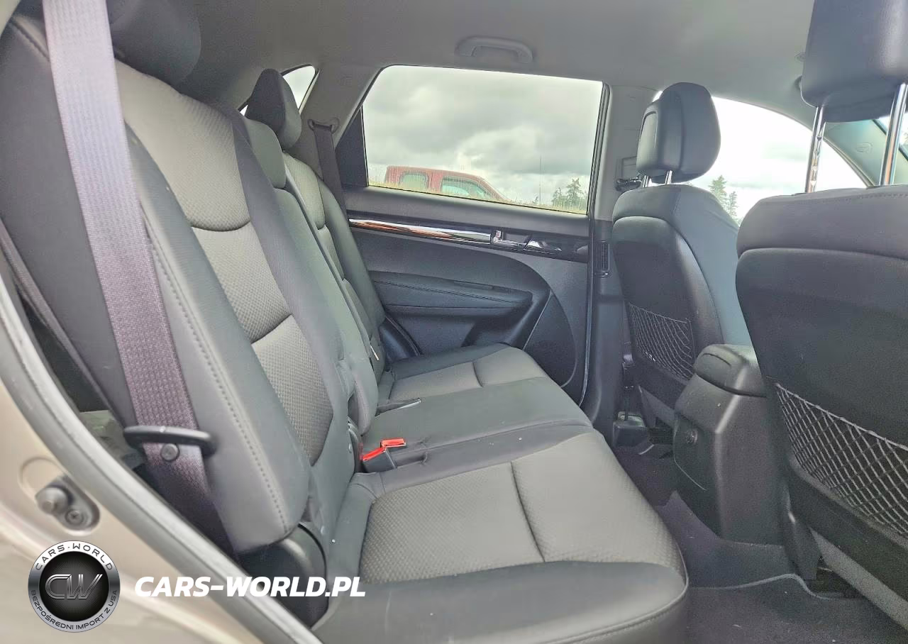 2012 Kia Sorento Lx VIN:5XYKTCA61CG277873 - 11