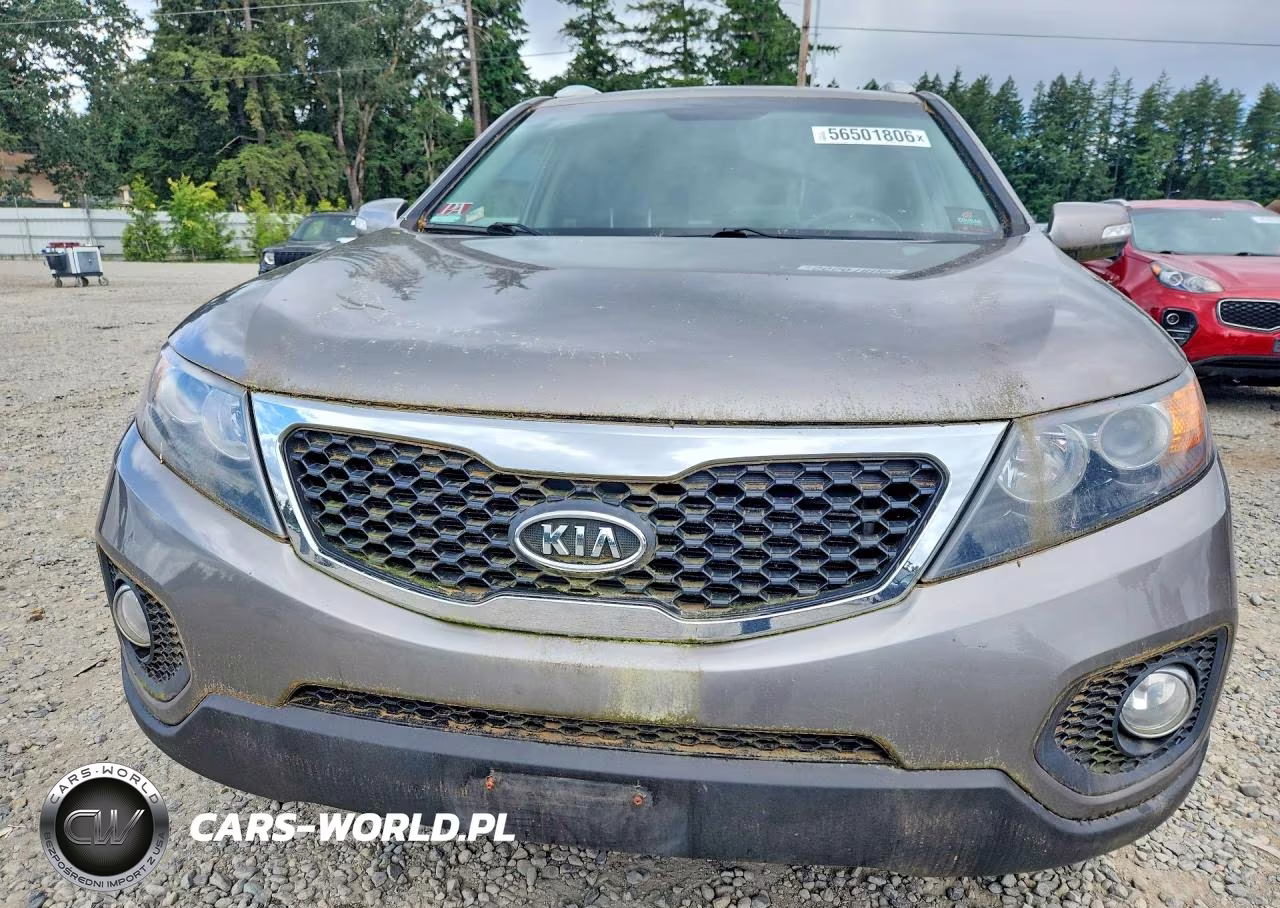 2012 Kia Sorento Lx VIN:5XYKTCA61CG277873 - 5