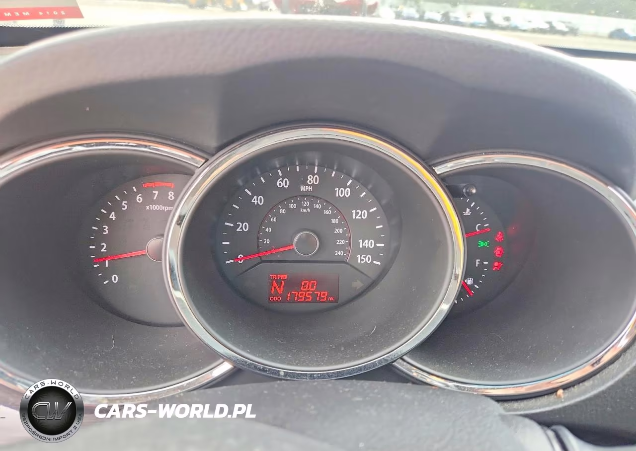 2012 Kia Sorento Lx VIN:5XYKTCA61CG277873 - 9