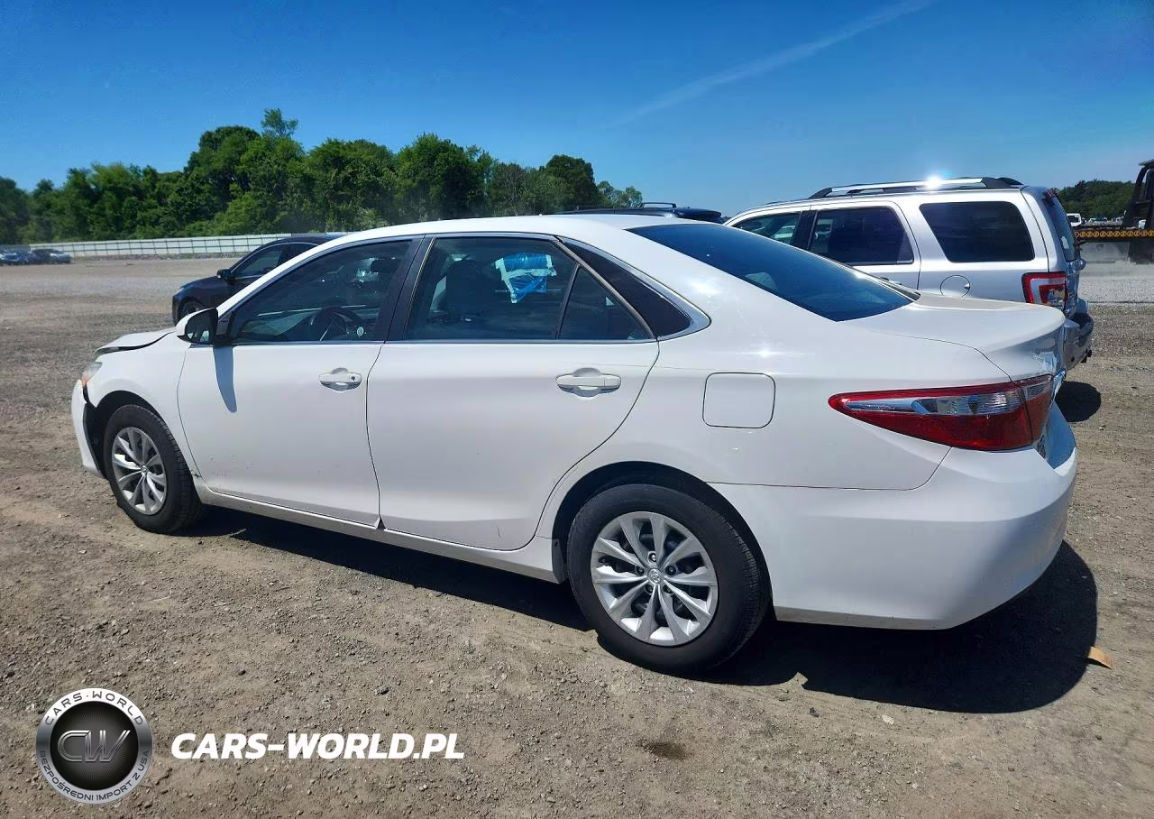 2017 Toyota Camry Le VIN:4T1BF1FK7HU379908 - 2