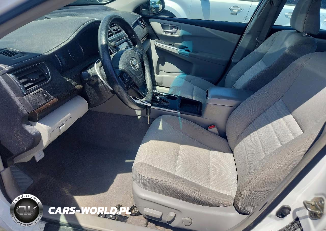 2017 Toyota Camry Le VIN:4T1BF1FK7HU379908 - 7