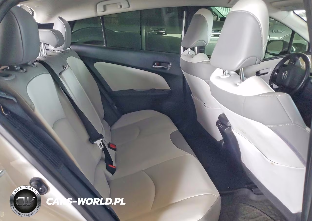 2021 Toyota Prius Prime Xle VIN:JTDKAMFP7M3172788 - 10
