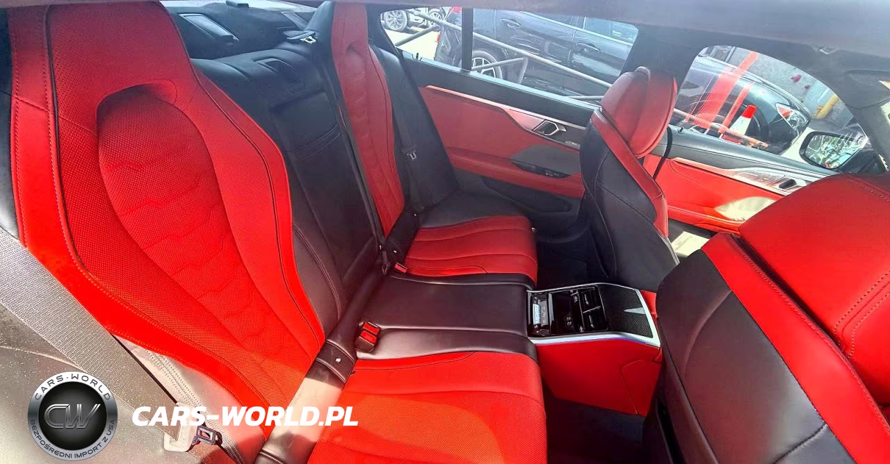 2023 BMW M850Xi VIN:WBAGV8C09PCK90335 - 6
