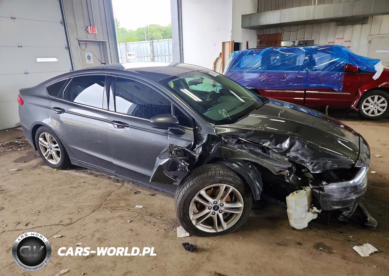 2018 Ford Fusion Se VIN:3FA6P0H79JR275168 - 4