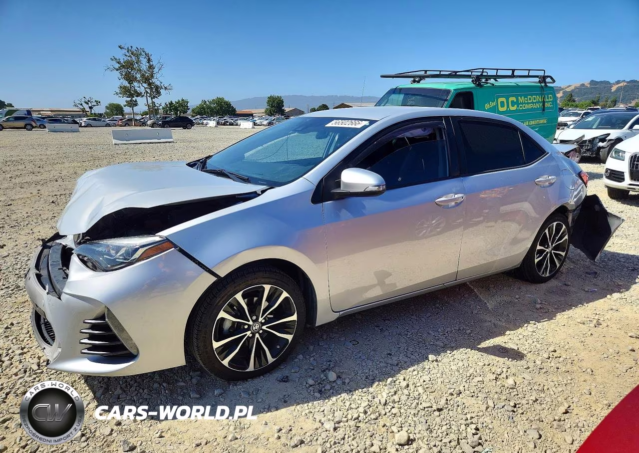 2019 Toyota Corolla Se – zdjęcie 1 z 12
