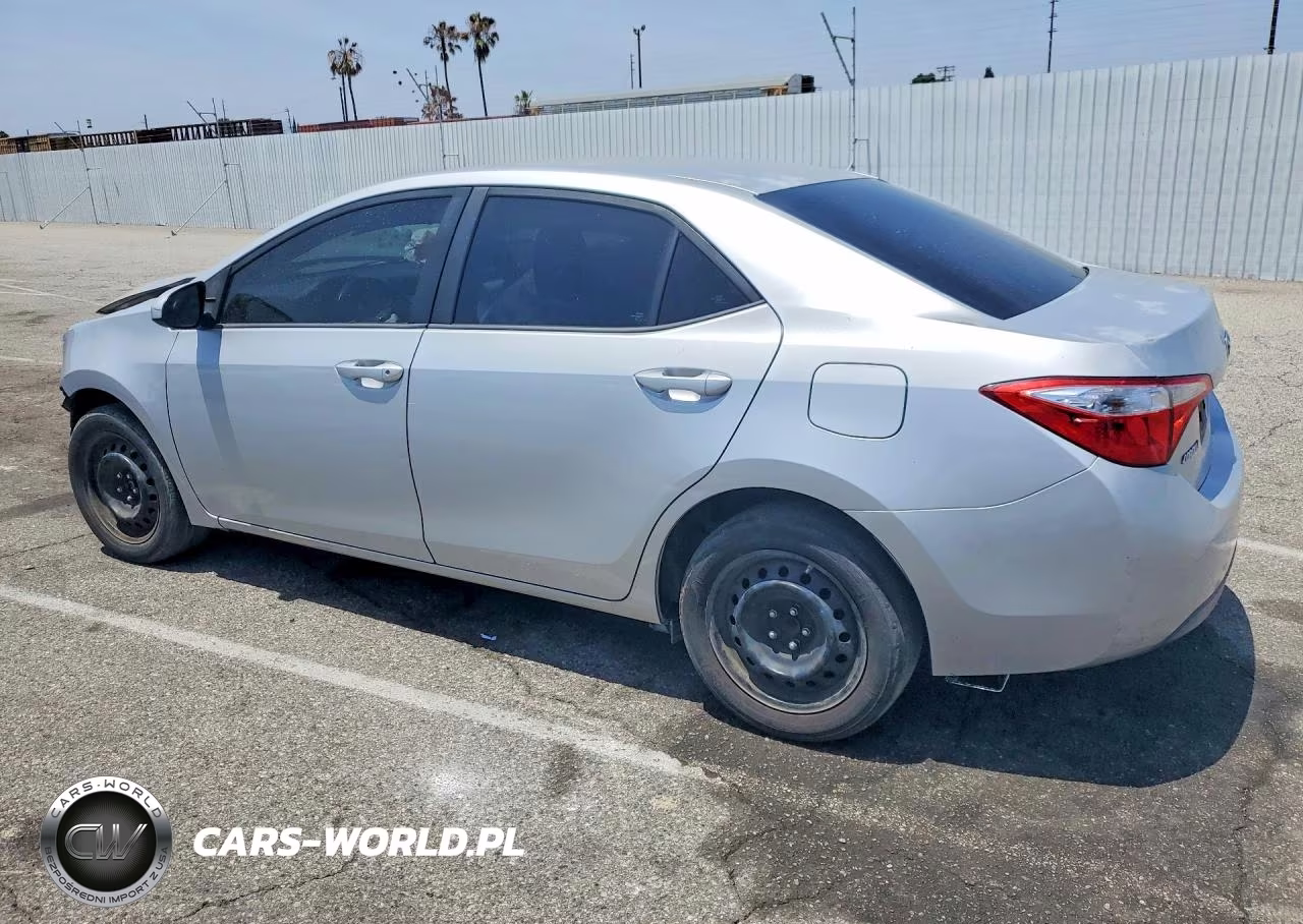 2014 Toyota Corolla Le VIN:5YFBURHE1EP082156 - 2