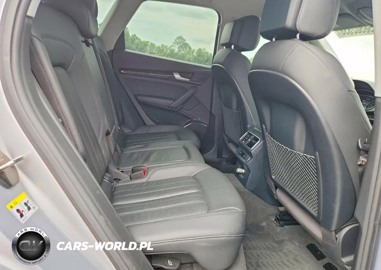 2019 Audi Q5 Premium VIN:WA1ANAFY9K2054892 - 11