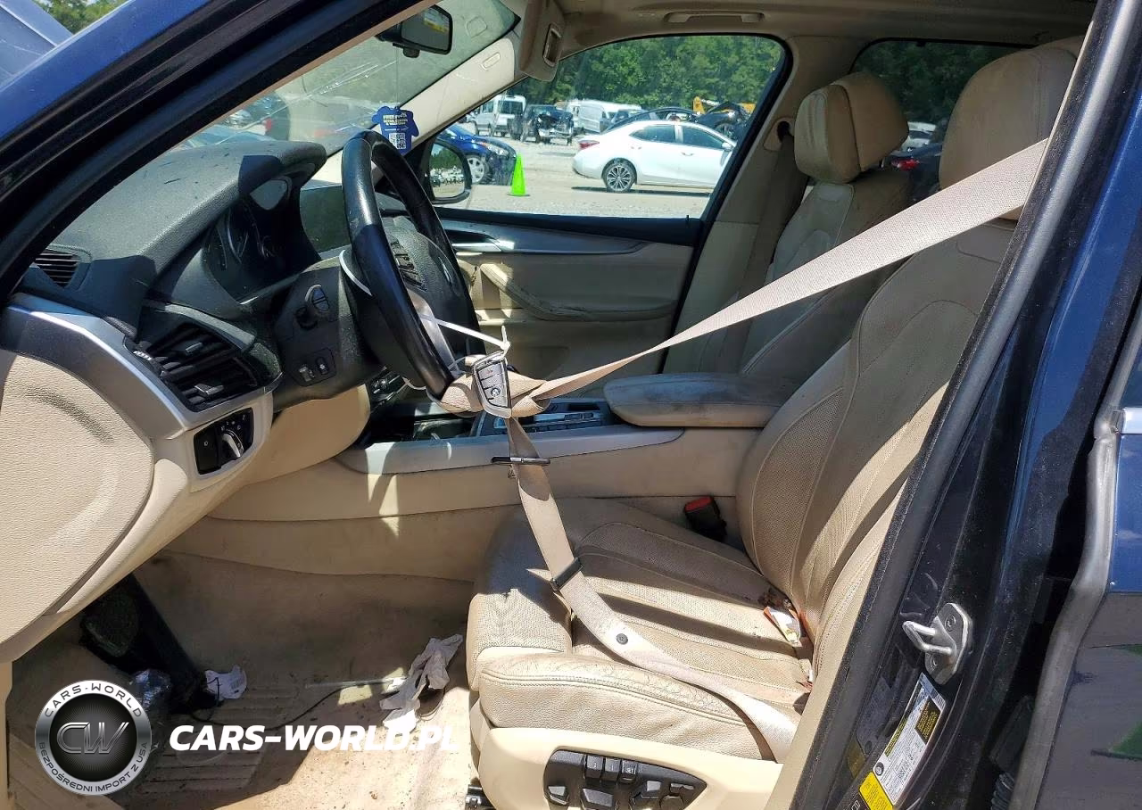 2015 BMW X5 xDrive35I VIN:5UXKR0C59F0P07496 - 7