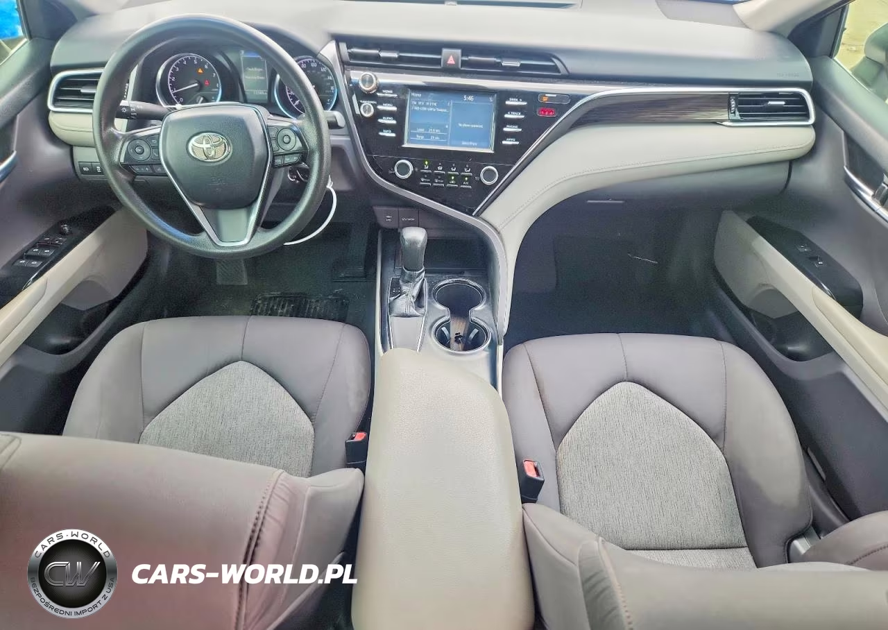 2018 Toyota Camry Le VIN:4T1B11HK5JU074019 - 8