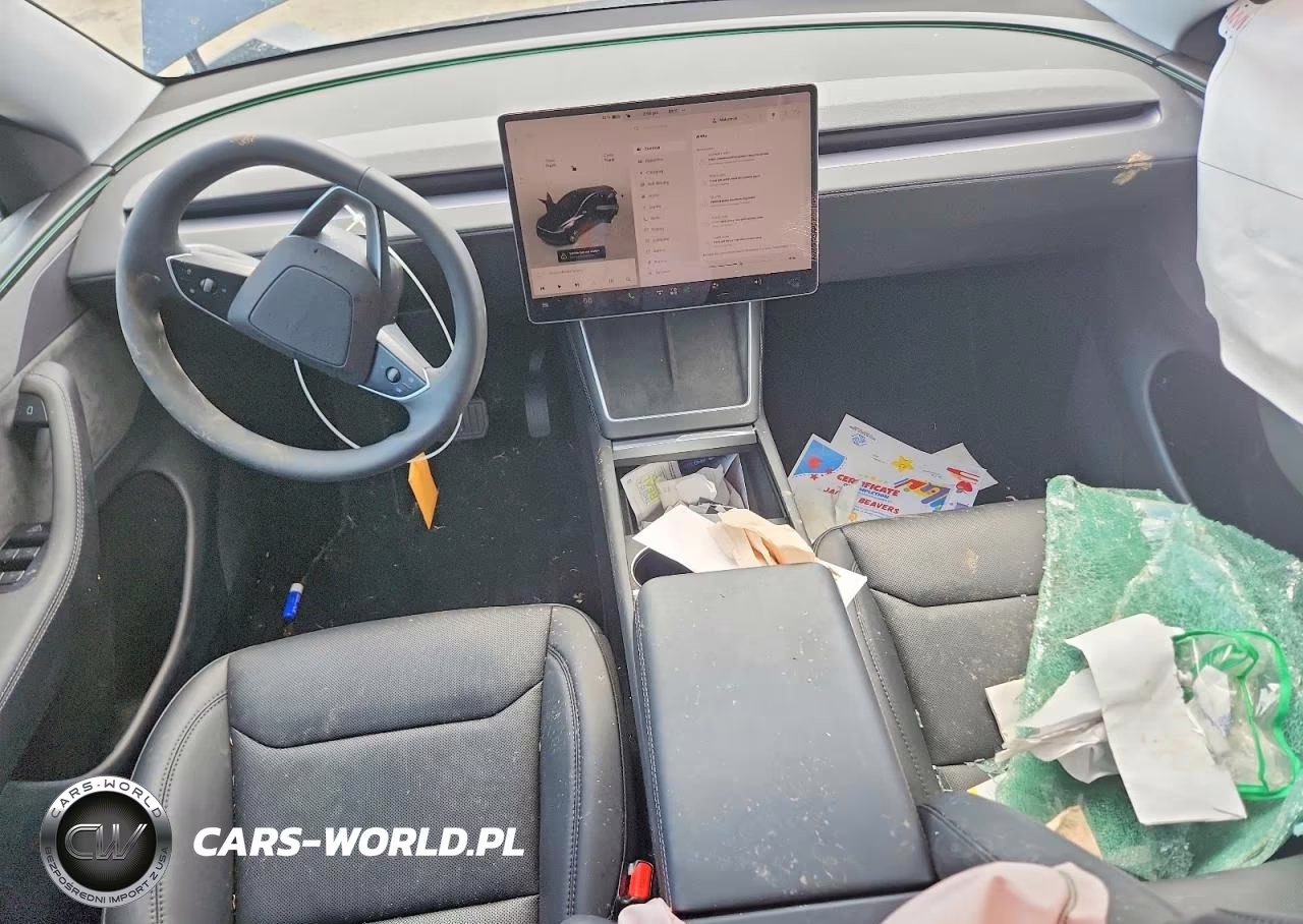 2026 Tesla Model Y VIN:7SAYGDEDXTA609183 - 8