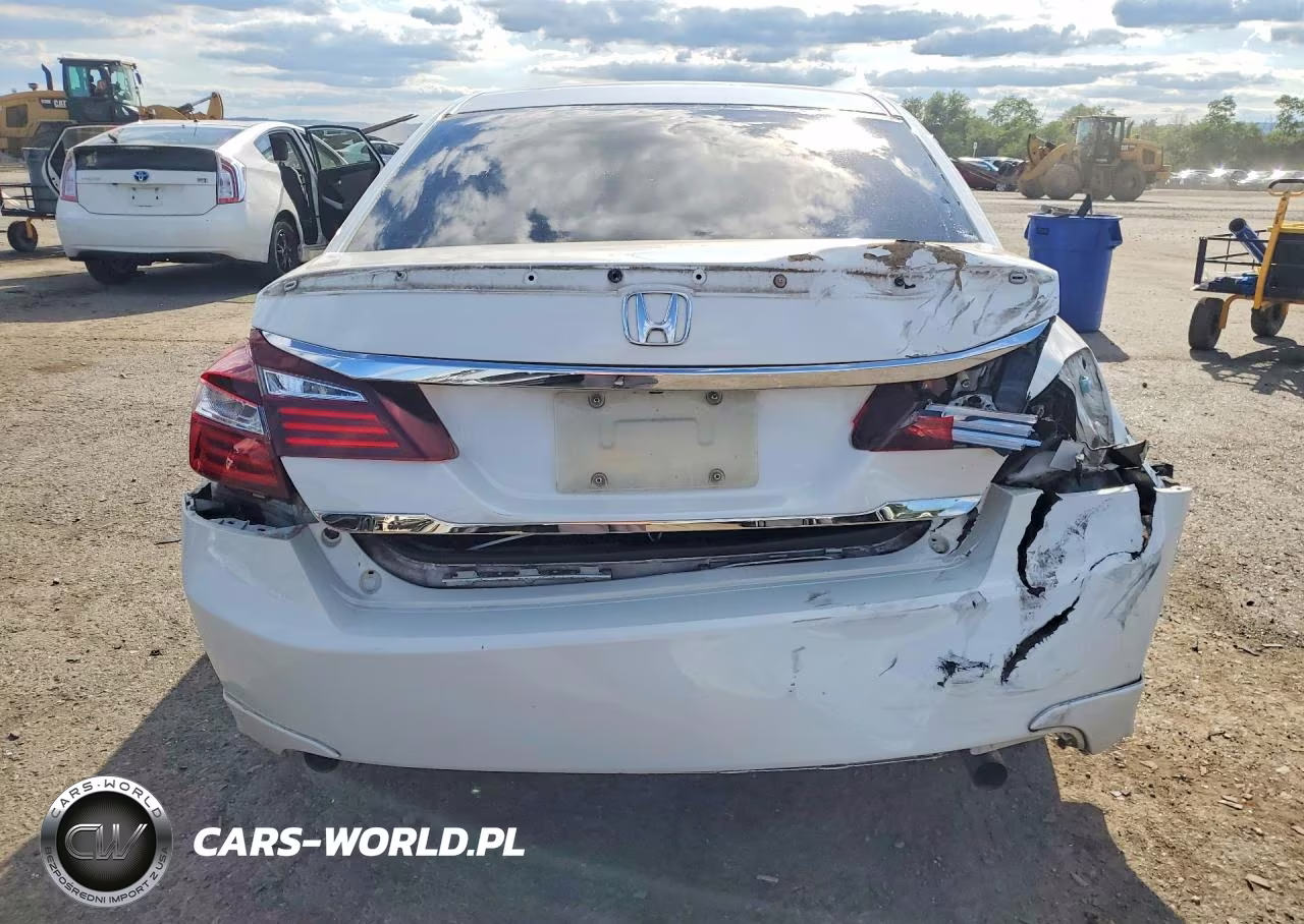 2015 Honda Accord VIN:1HGCR2F51FA114580 - 6