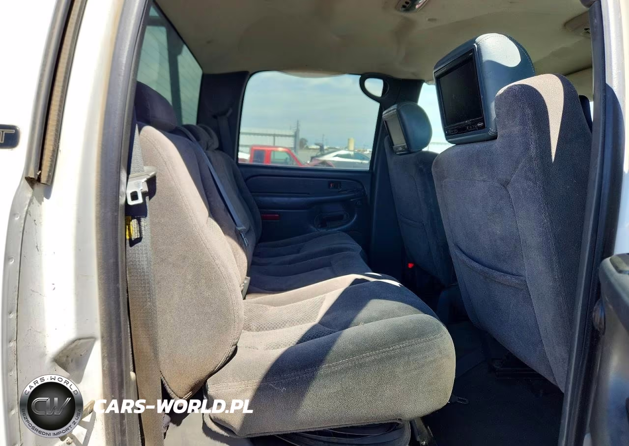 2006 Chevrolet Silverado K2500 Heavy Duty VIN:1GCHK23D26F259215 - 10