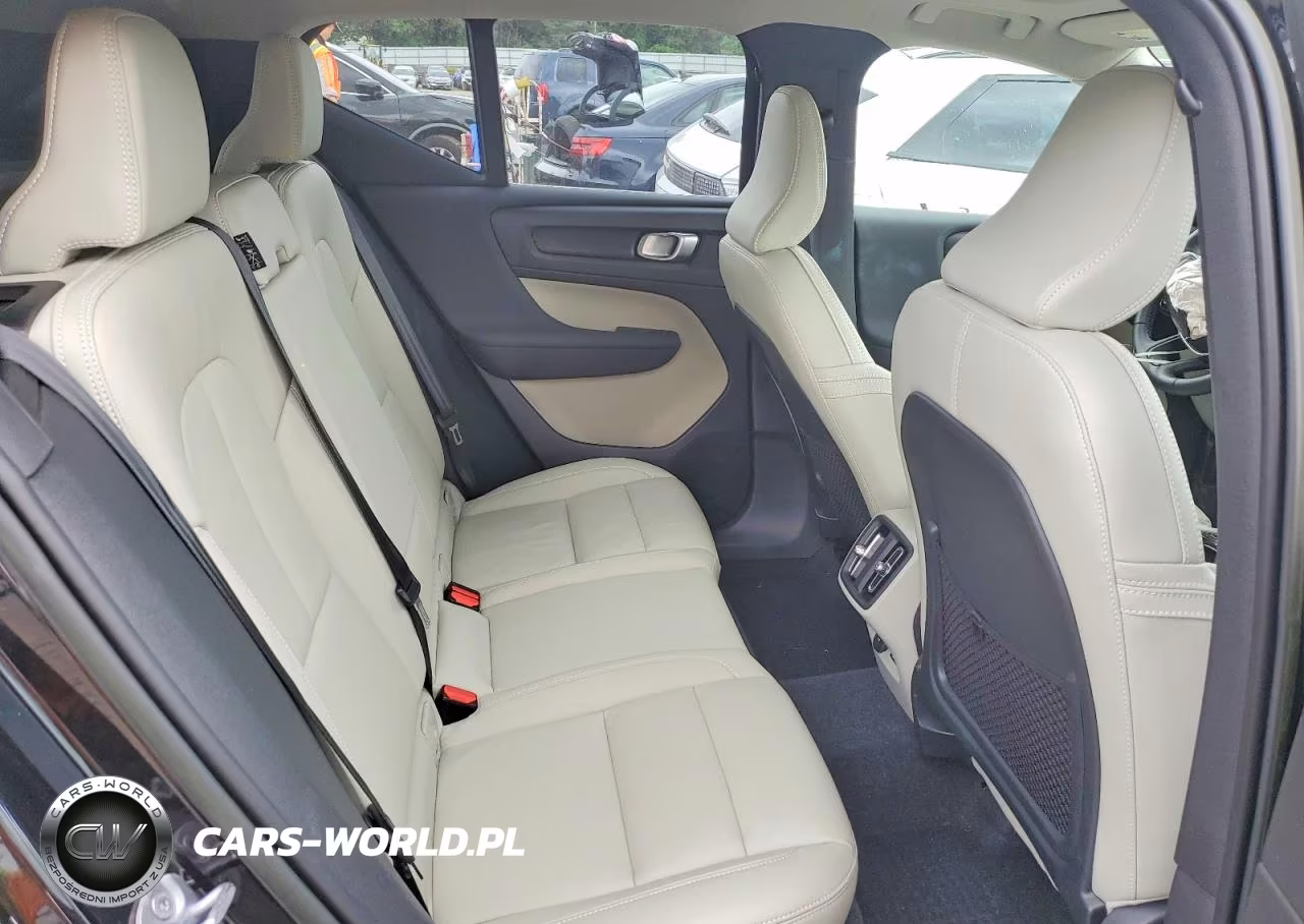 2023 Volvo Xc40 Plus VIN:YV4L12UN1P2943134 - 10