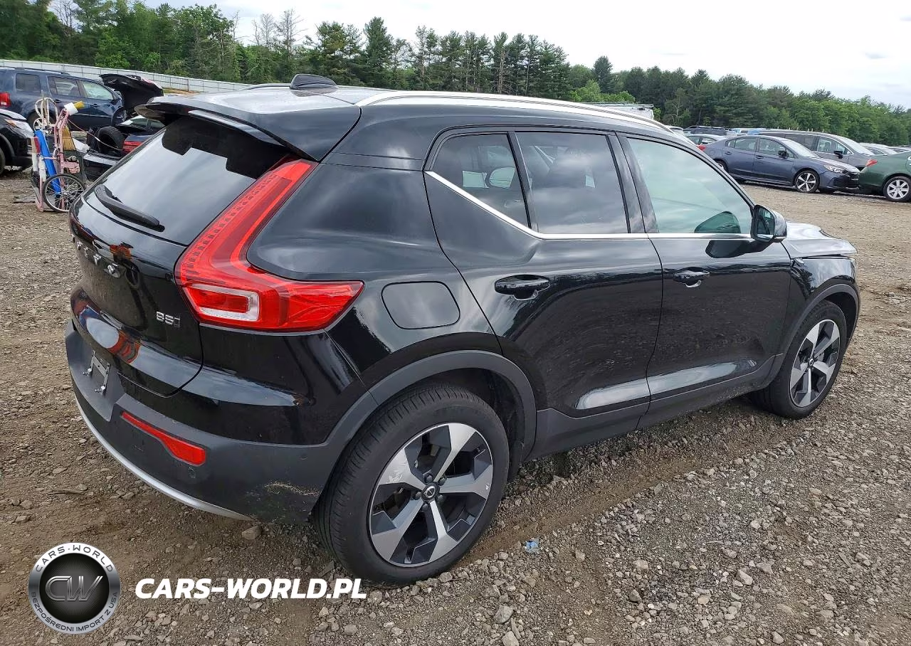 2023 Volvo Xc40 Plus VIN:YV4L12UN1P2943134 - 3