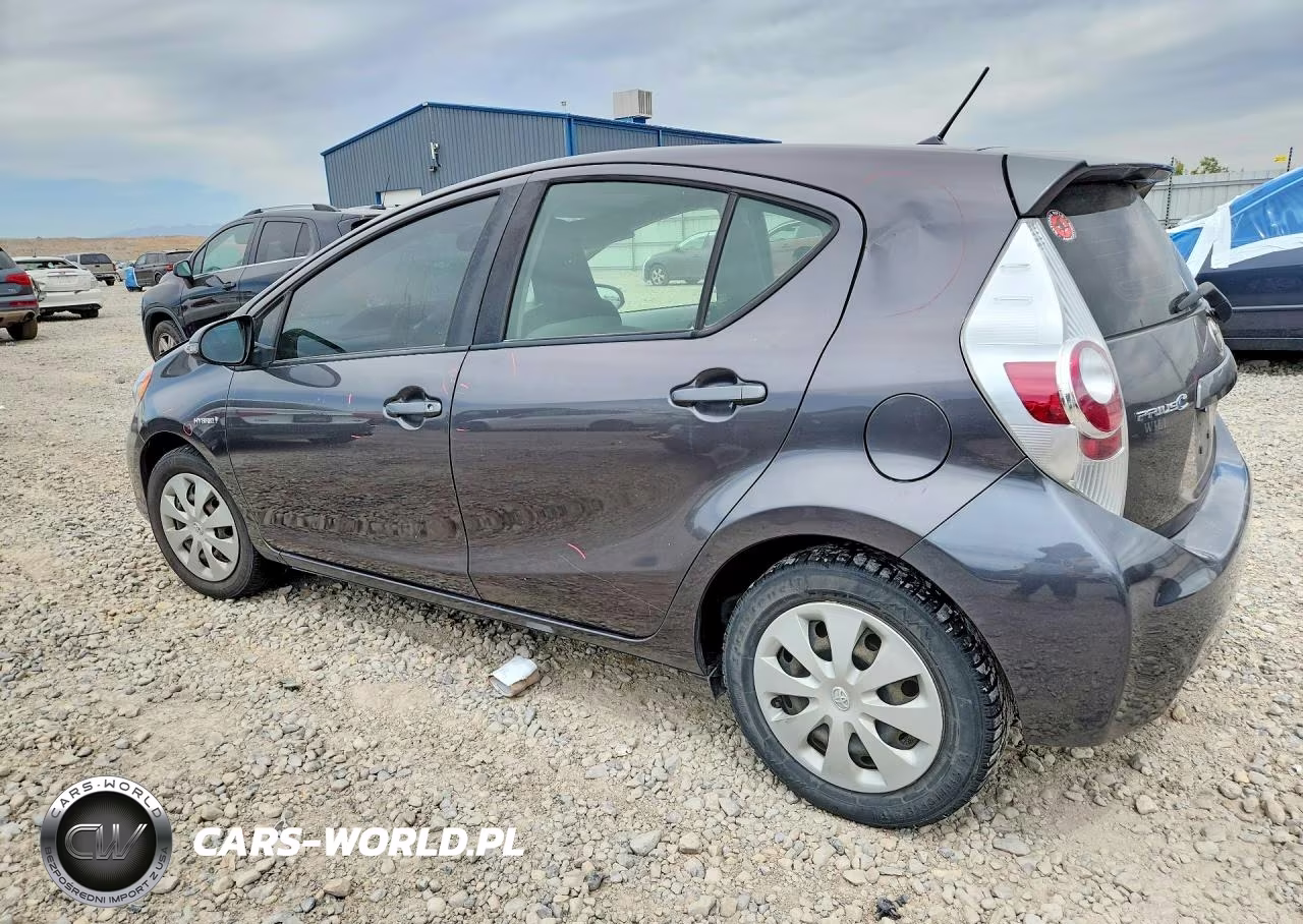 2014 Toyota Prius C One VIN:JTDKDTB32E1566944 - 2