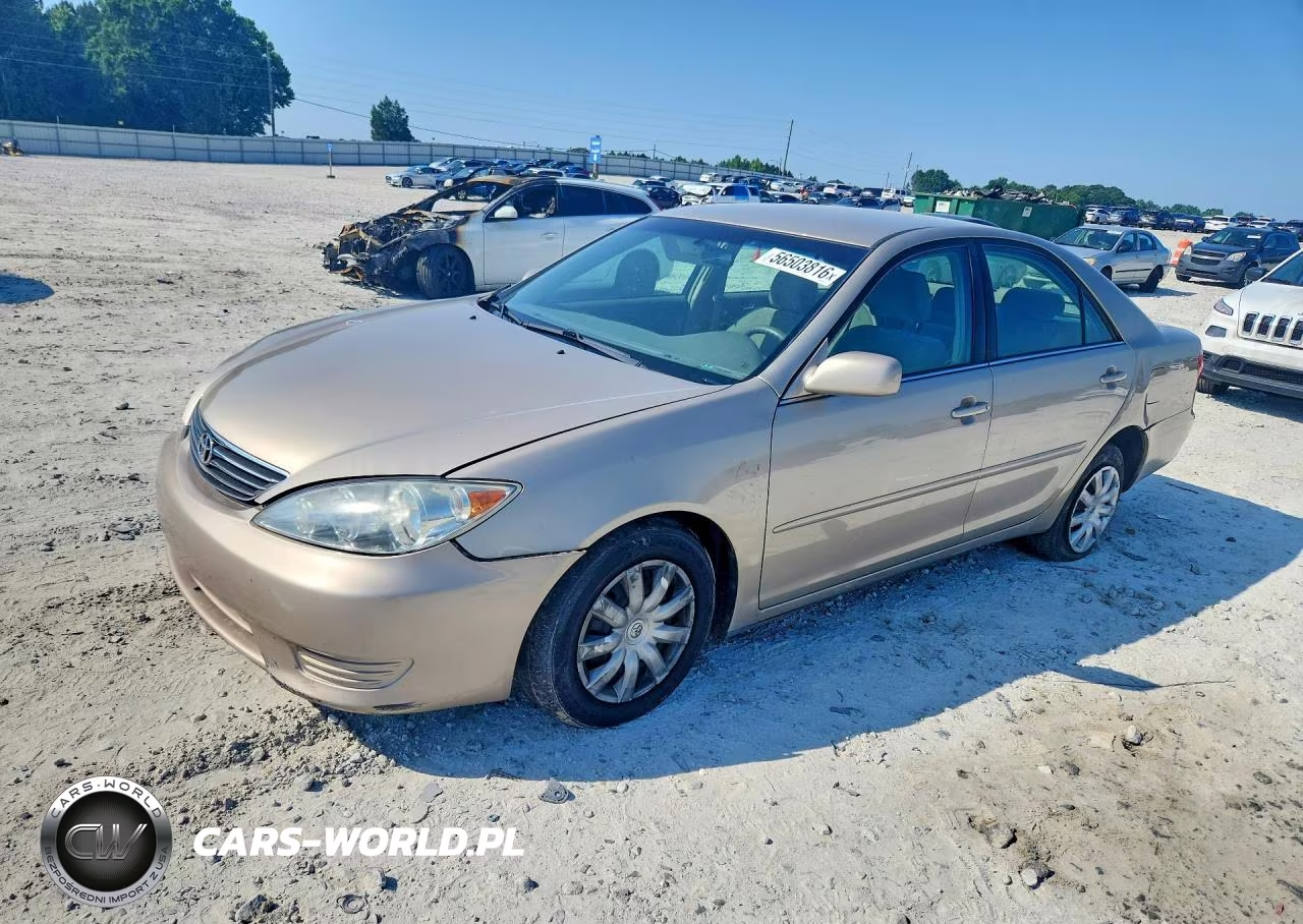 2005 Toyota Camry Le