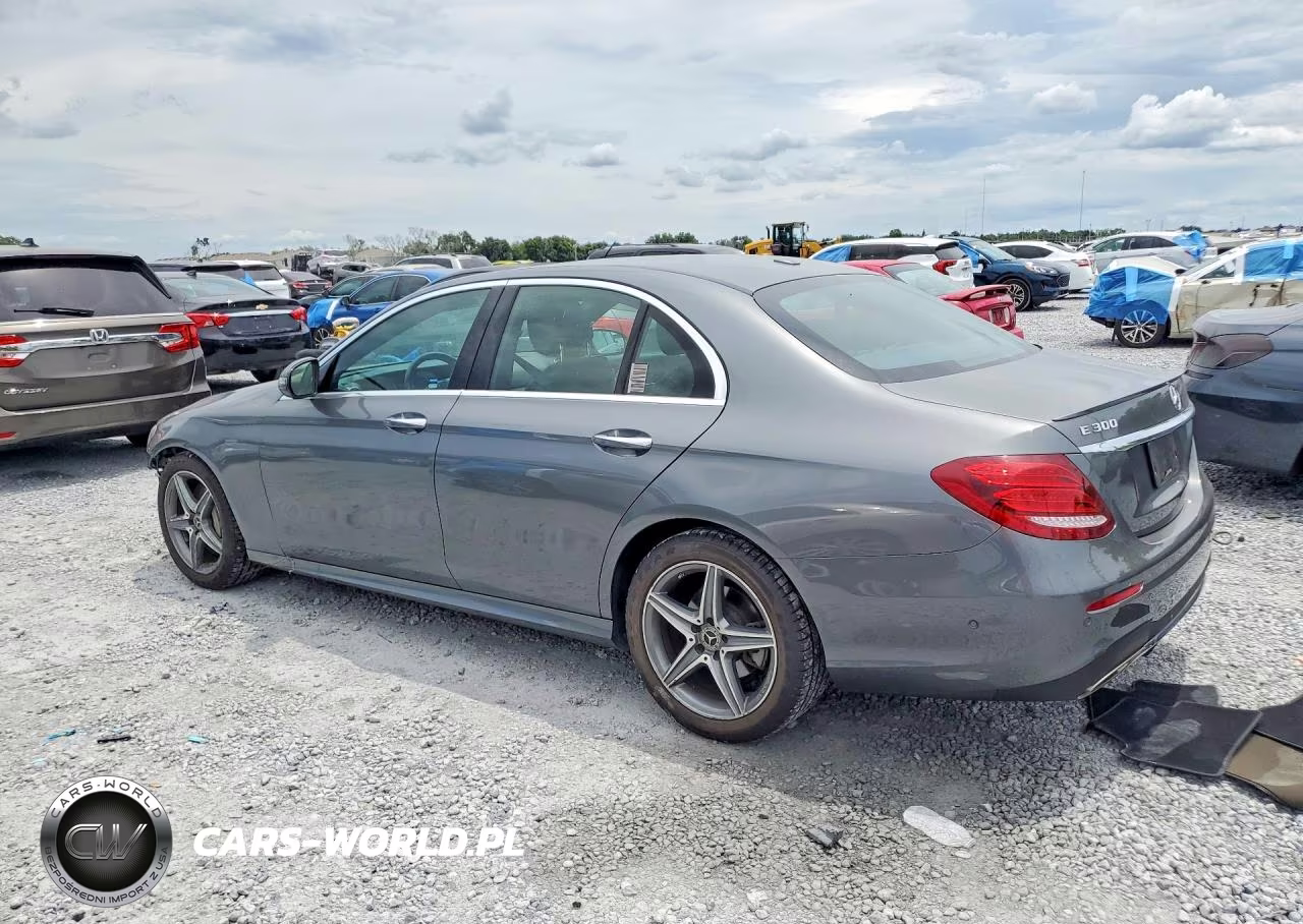 2018 Mercedes-Benz E 300 VIN:WDDZF4JB2JA324162 - 2