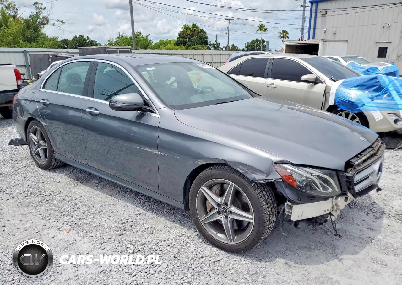 2018 Mercedes-Benz E 300 VIN:WDDZF4JB2JA324162 - 4
