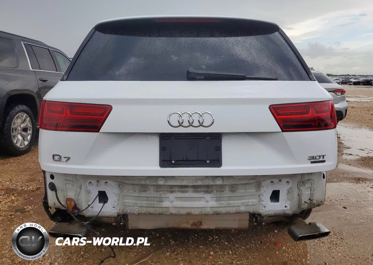 2018 Audi Q7 Prestige VIN:WA1VAAF75JD052385 - 6
