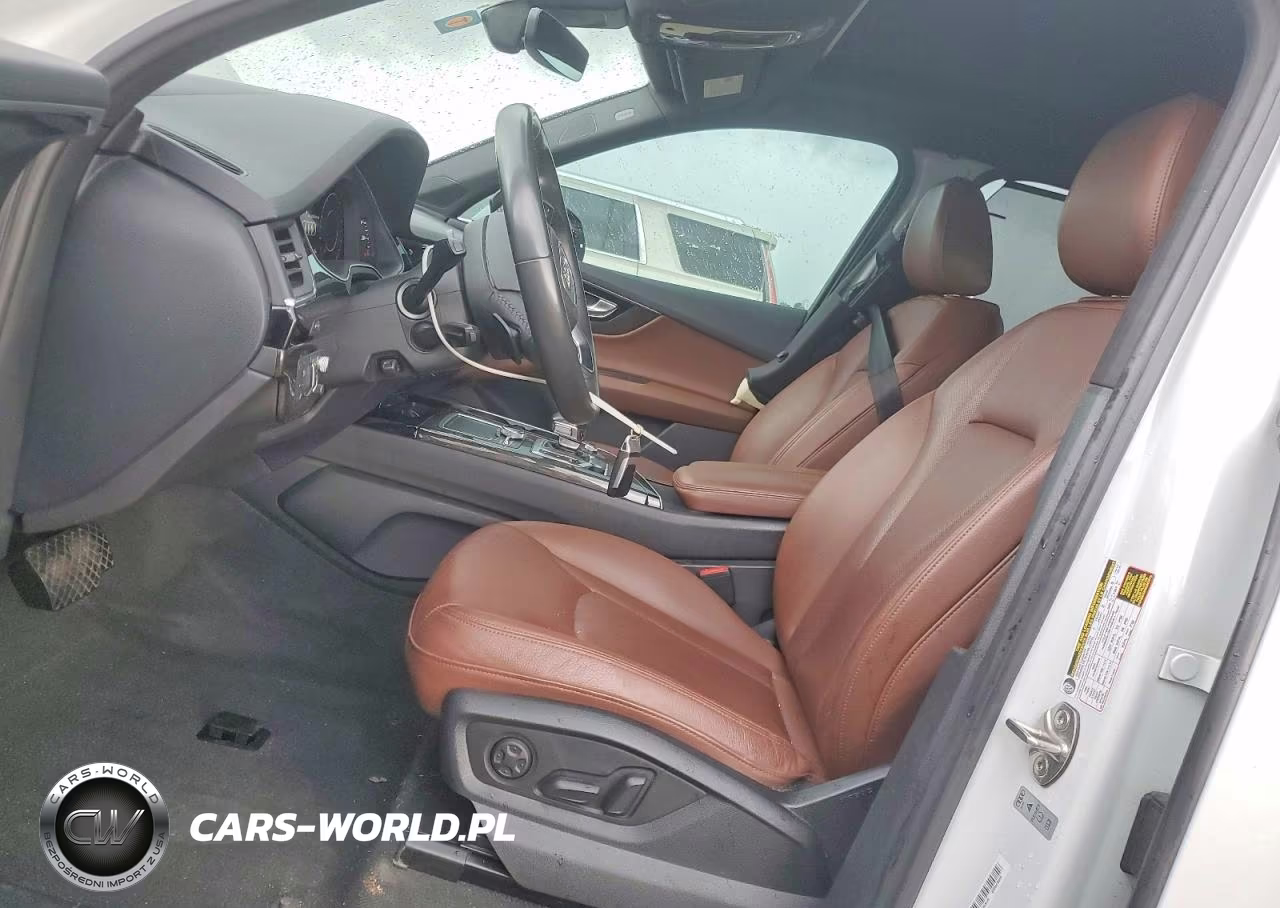 2018 Audi Q7 Prestige VIN:WA1VAAF75JD052385 - 7