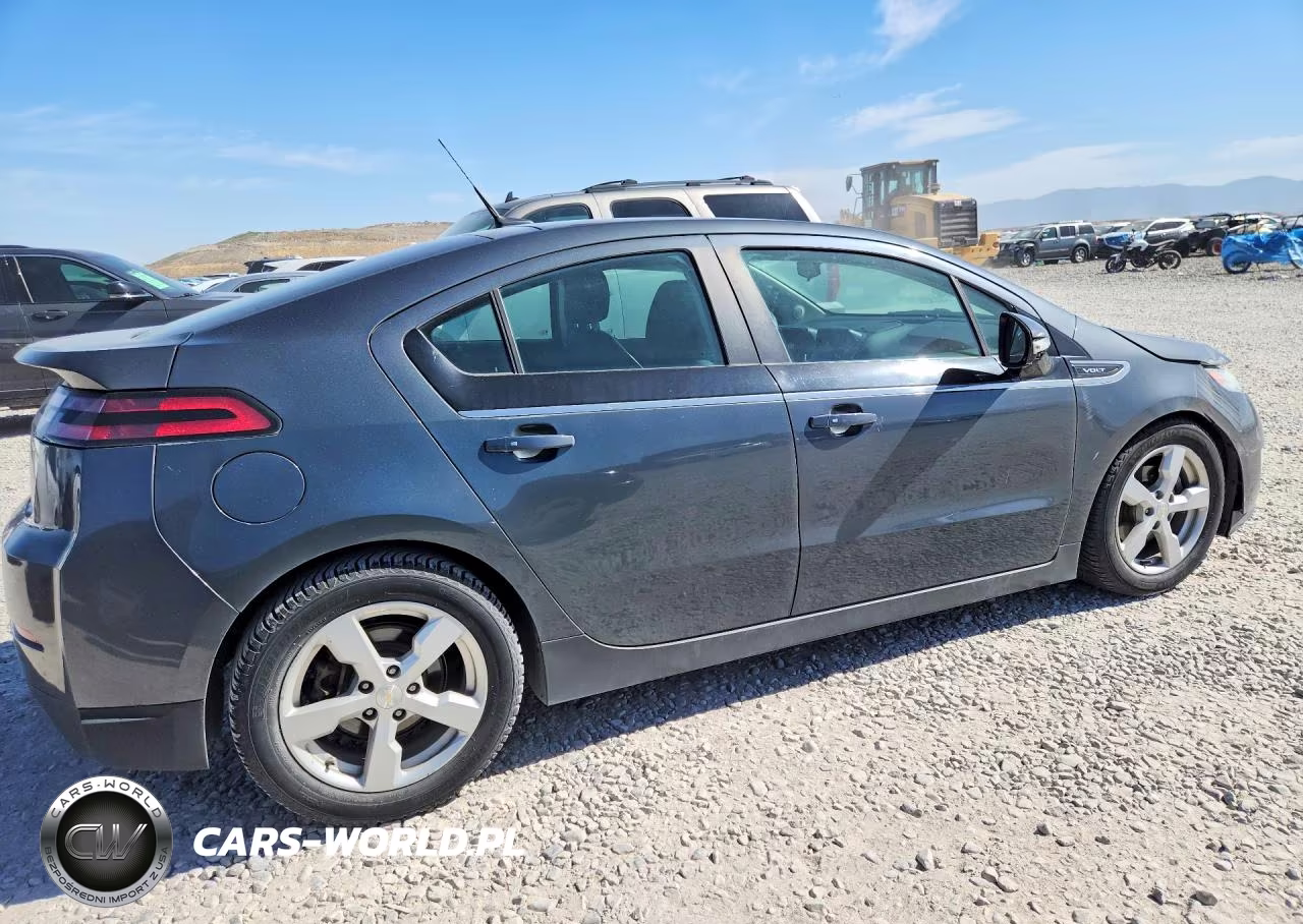 2013 Chevrolet Volt VIN:1G1RB6E43DU111357 - 3