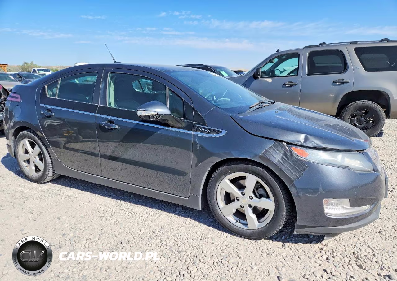 2013 Chevrolet Volt VIN:1G1RB6E43DU111357 - 4