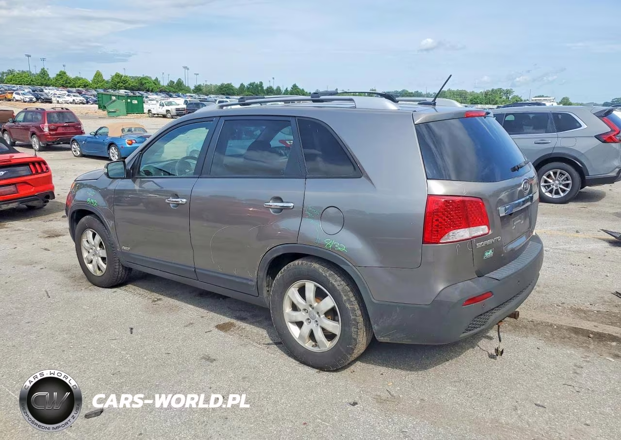 2013 Kia Sorento Lx VIN:5XYKTCA68DG322289 - 2