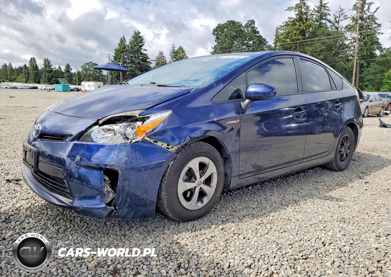 2015 Toyota Prius Two – zdjęcie 1 z 13