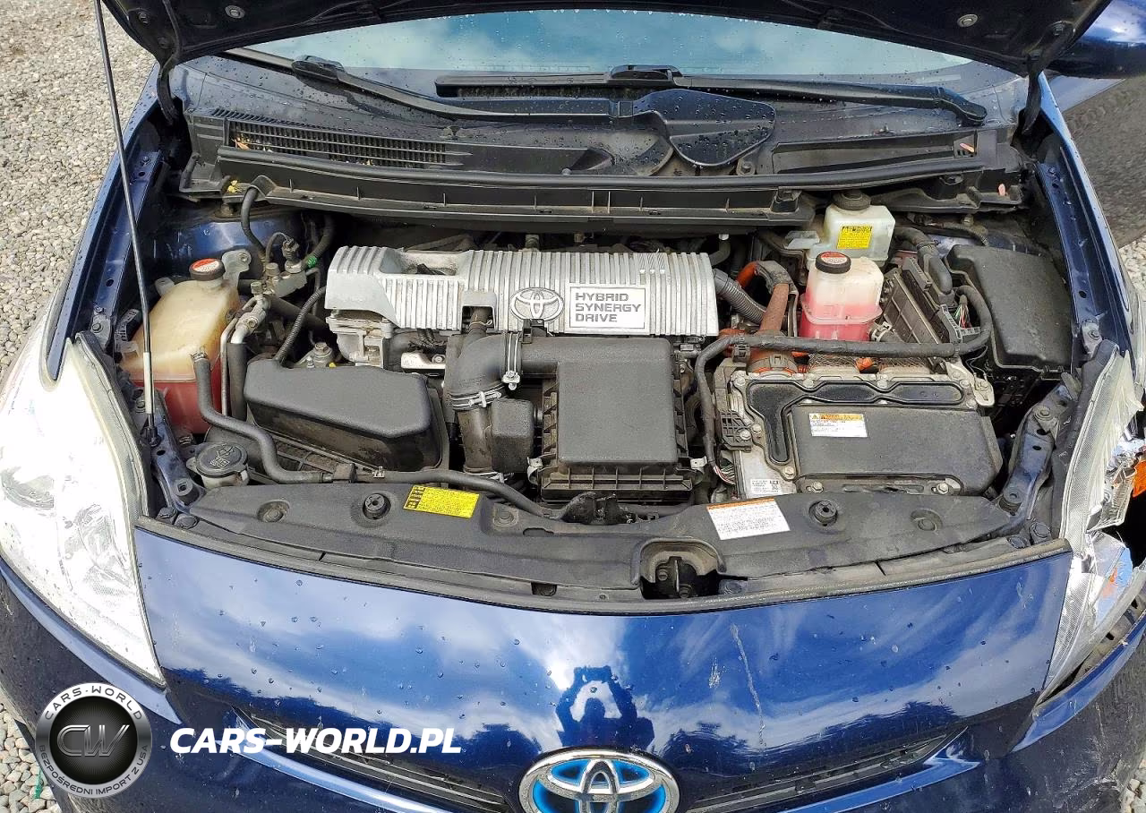 2015 Toyota Prius Two VIN:JTDKN3DUXF1899316 - 12
