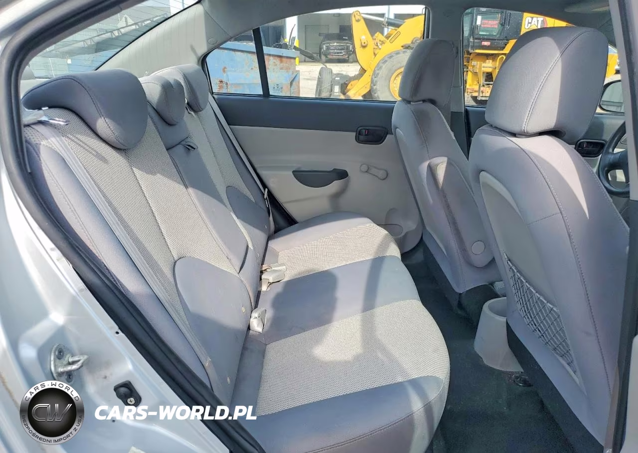 2010 Hyundai Accent Gls VIN:KMHCN4AC7AU465086 - 10