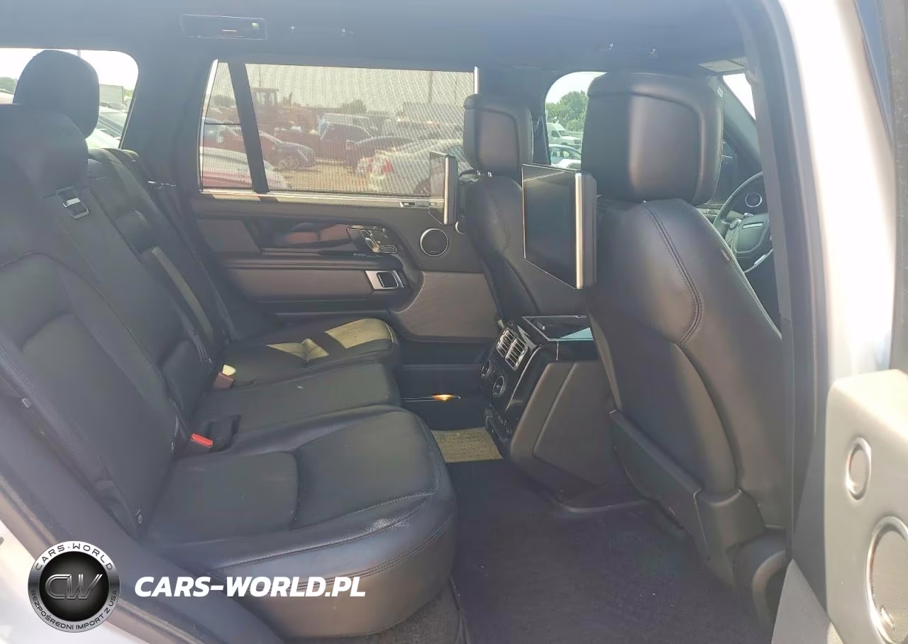 2018 Land Rover Range Rover Supercharged VIN:SALGS5RE2JA395677 - 11