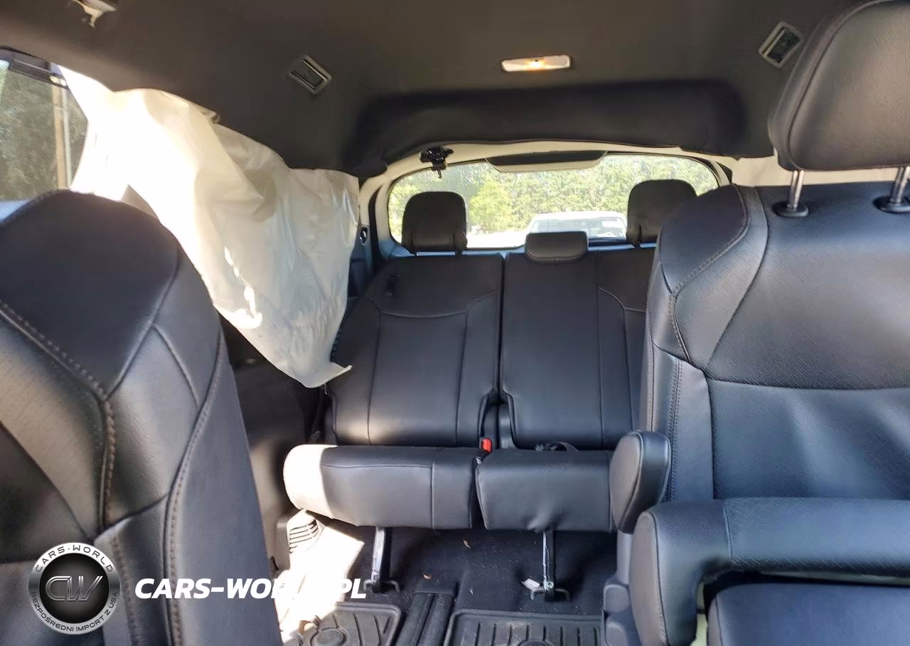 2025 Toyota Sienna Limited 7-Passenger VIN:5TDZSKFCXSS208479 - 10