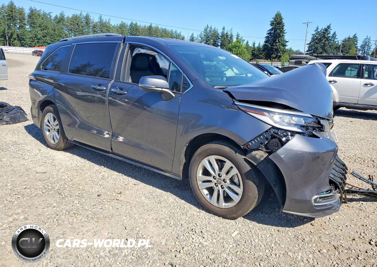 2025 Toyota Sienna Limited 7-Passenger VIN:5TDZSKFCXSS208479 - 4