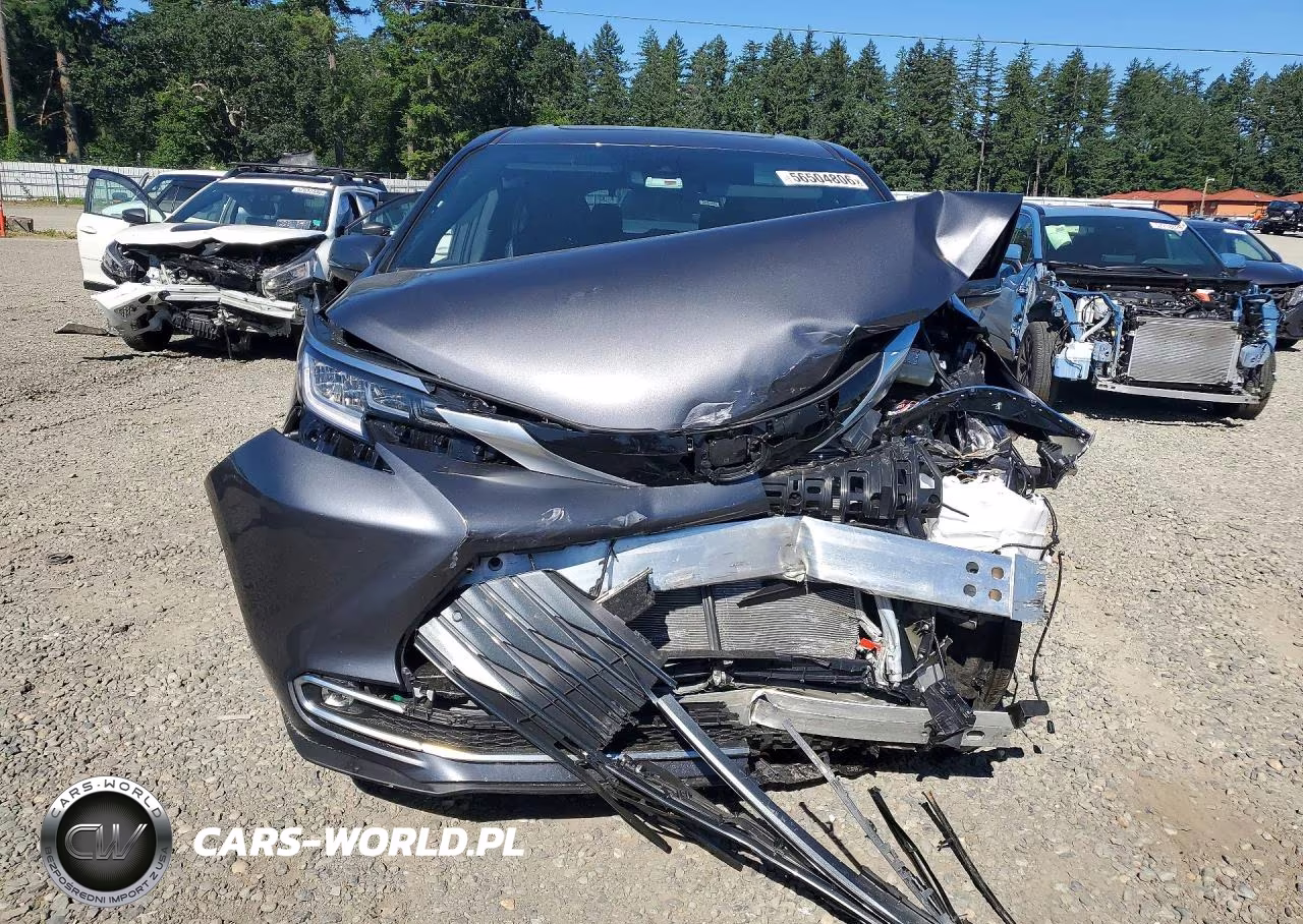 2025 Toyota Sienna Limited 7-Passenger VIN:5TDZSKFCXSS208479 - 5