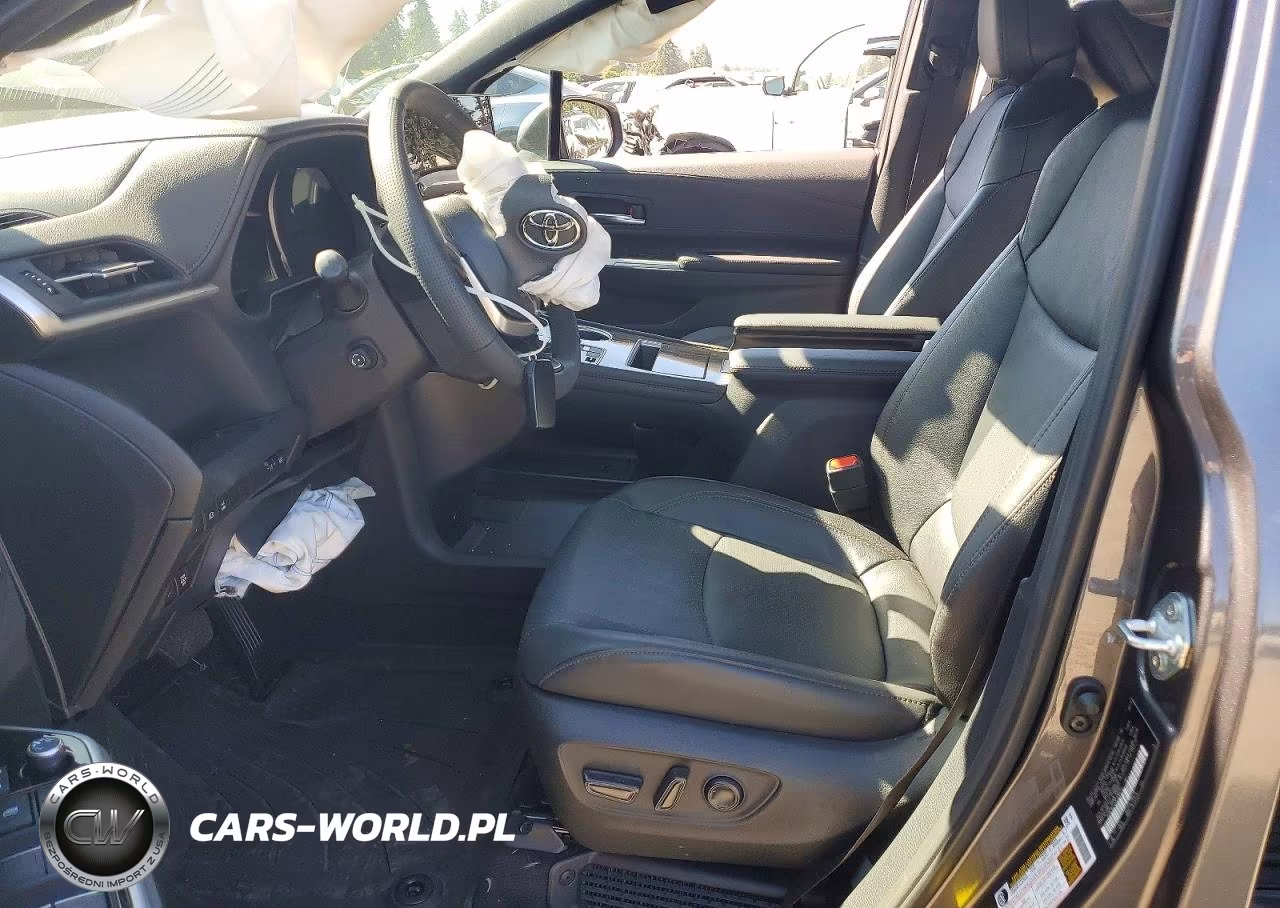 2025 Toyota Sienna Limited 7-Passenger VIN:5TDZSKFCXSS208479 - 7
