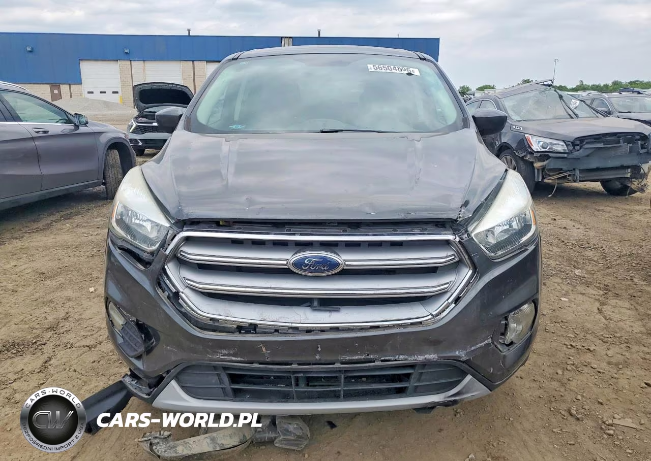 2017 Ford Escape Se VIN:1FMCU0GD9HUD52195 - 5