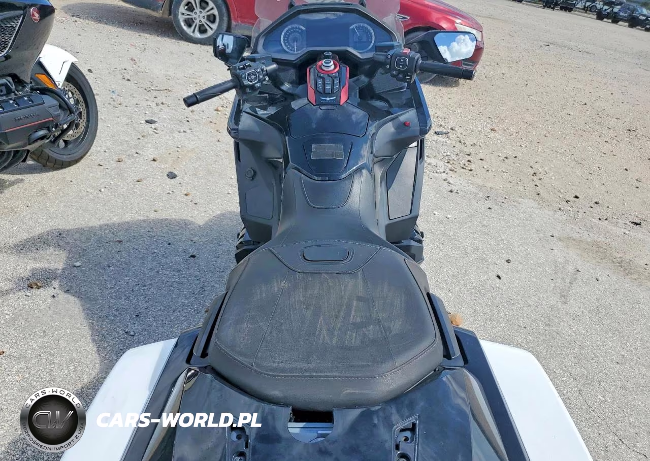 2020 Honda Gl1800 B VIN:JH2SC7915LK200022 - 6