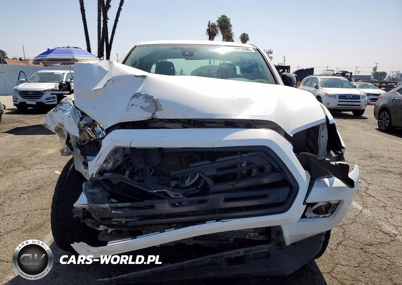 2018 Toyota Tacoma Sr VIN:5TFRX5GN5JX112030 - 5