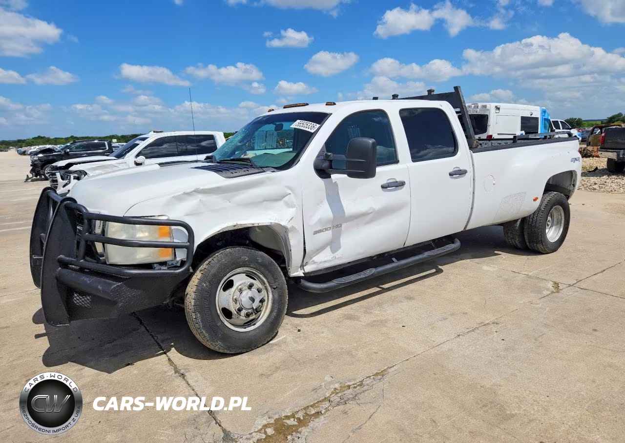2011 Chevrolet Silverado K3500 – zdjęcie 1 z 12