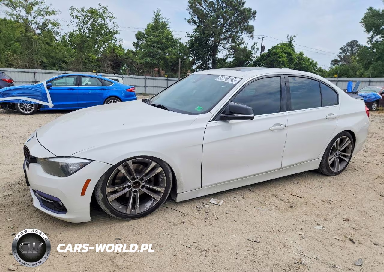 2017 BMW 330 Xi – zdjęcie 1 z 13