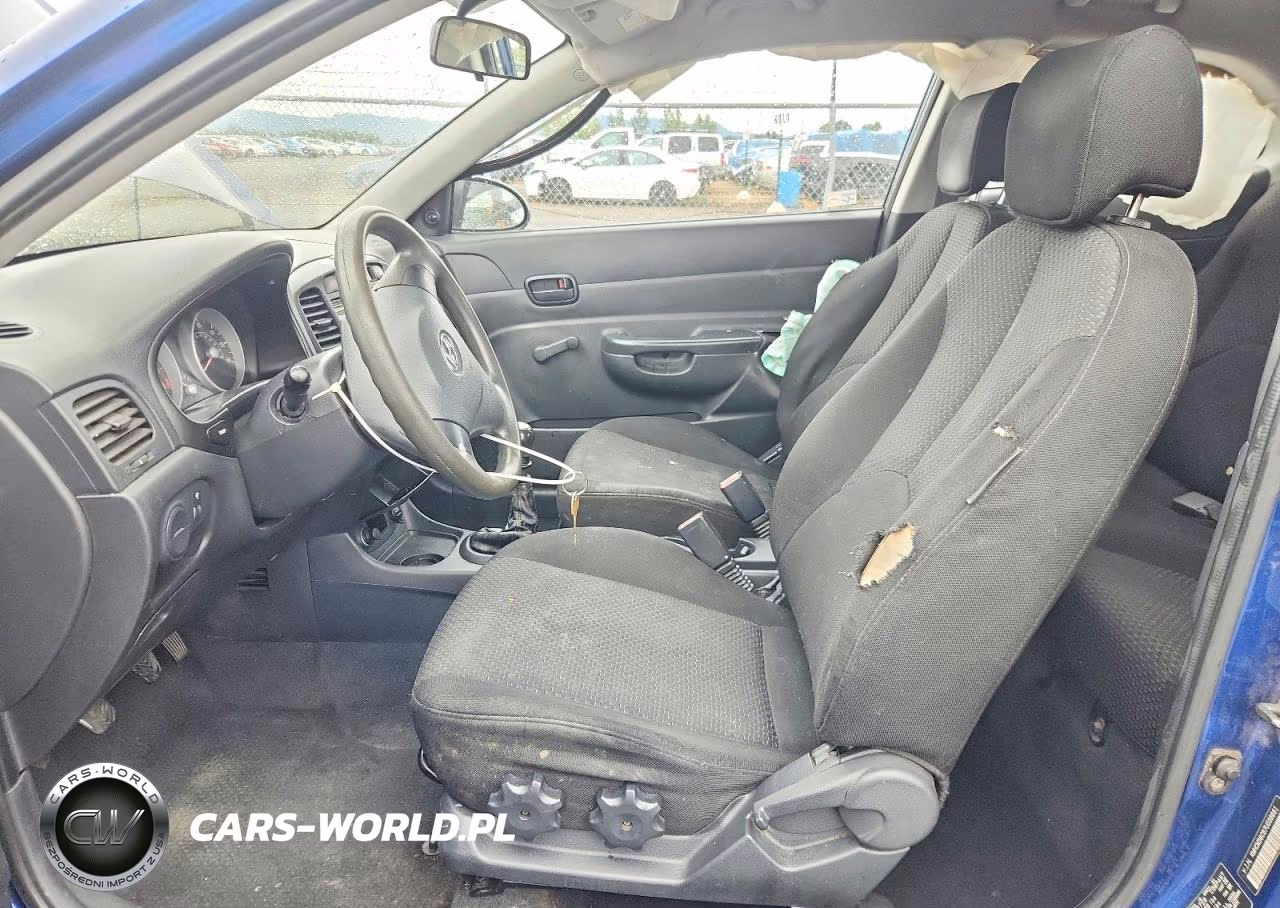 2007 Hyundai Accent Gs VIN:KMHCM36C87U038661 - 7