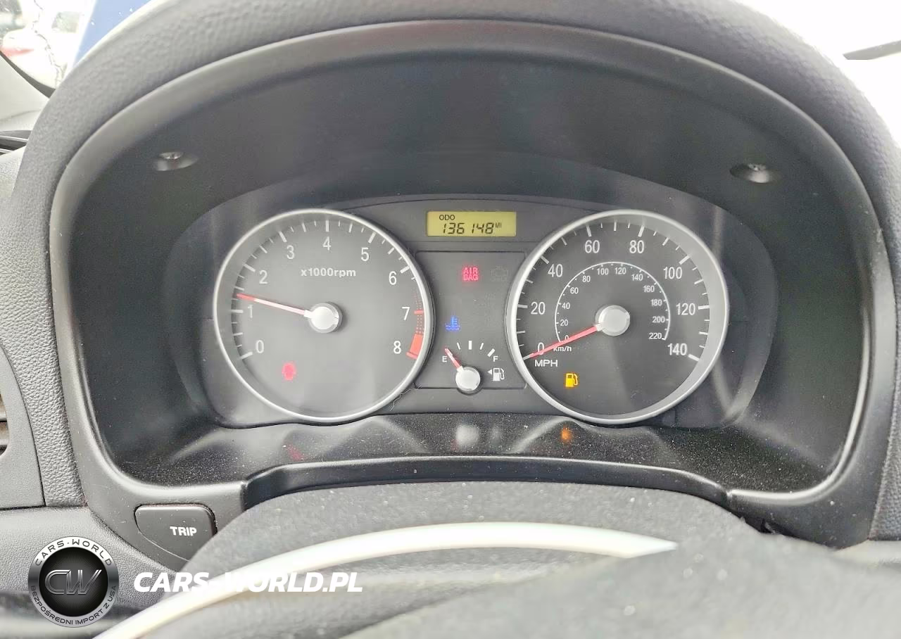 2007 Hyundai Accent Gs VIN:KMHCM36C87U038661 - 9