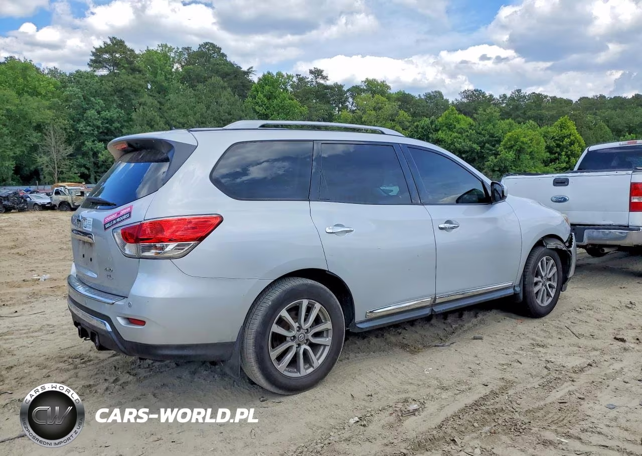 2014 Nissan Pathfinder S VIN:5N1AR2MM1EC716314 - 3
